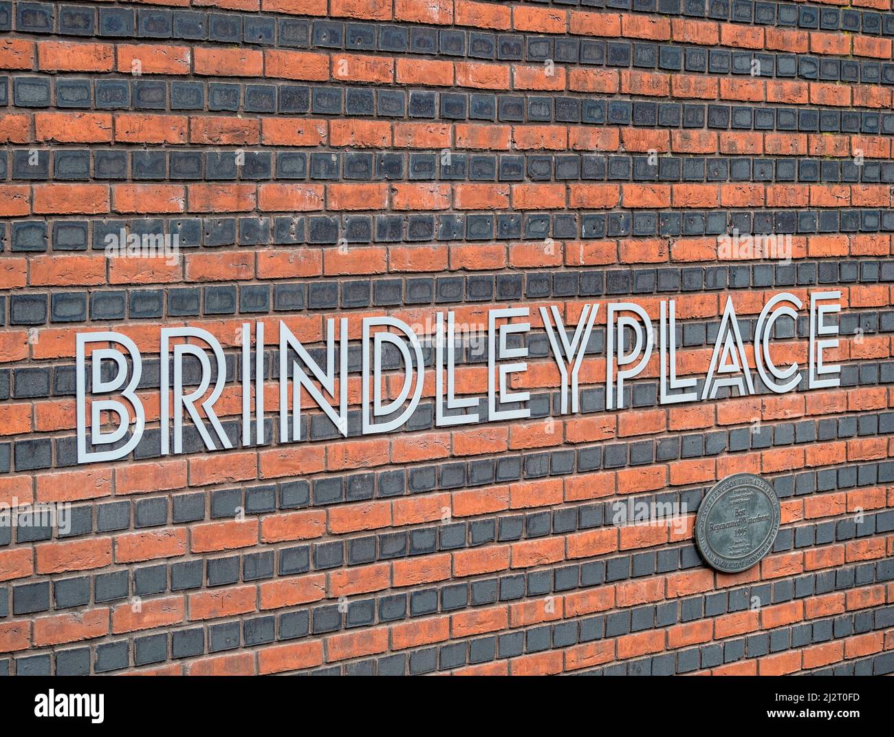 BIRMINGHAM, Royaume-Uni - 28 MAI 2019 : panneau pour Brindley place, un développement canalside, dans le quartier de Westside Banque D'Images