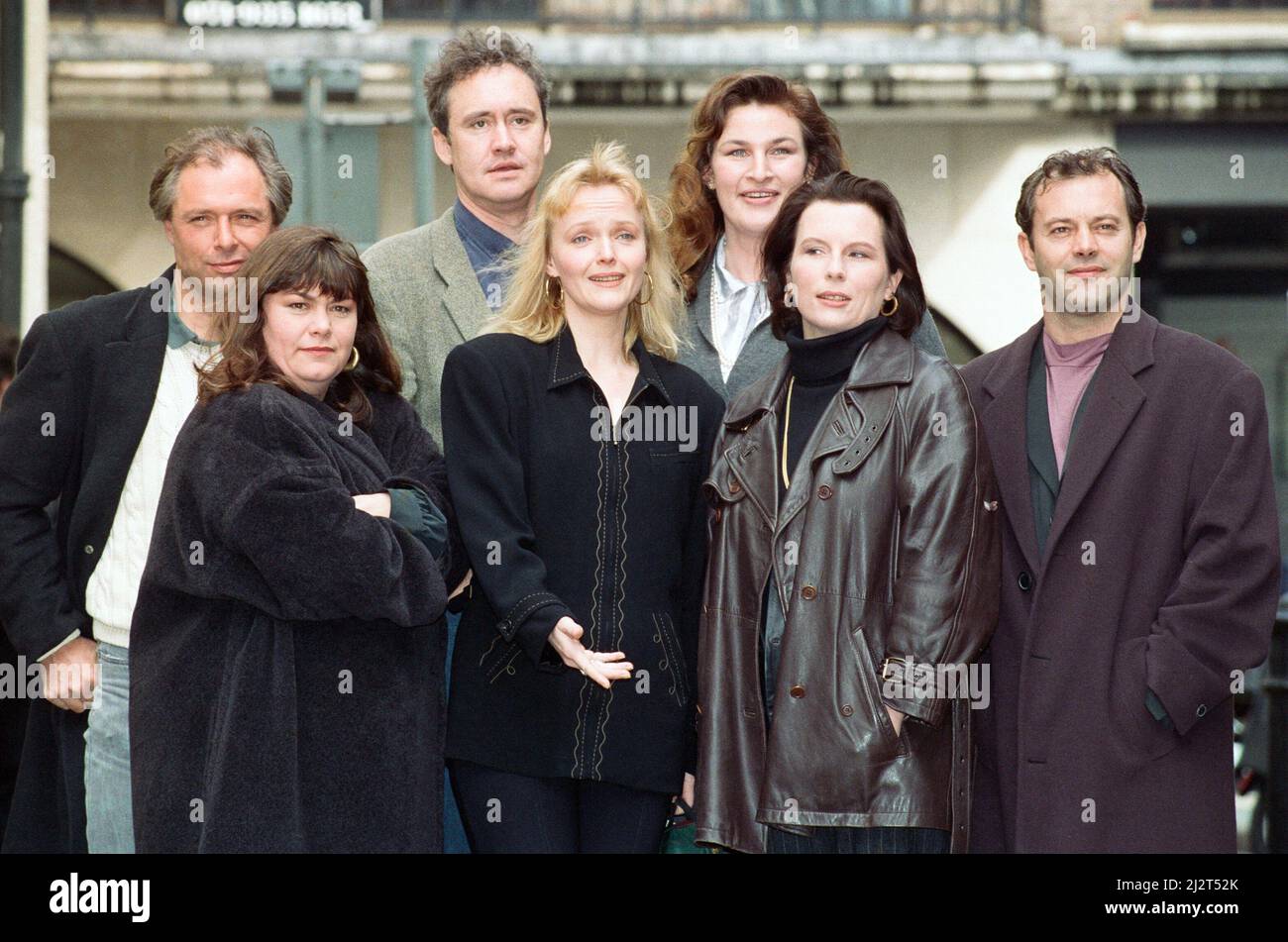 « La bande dessinée présente... » photocall. En photo, Dawn French, Miranda Richardson, Jennifer Saunders, Nigel Planer, Keith Allen. 5th avril 1993. Banque D'Images