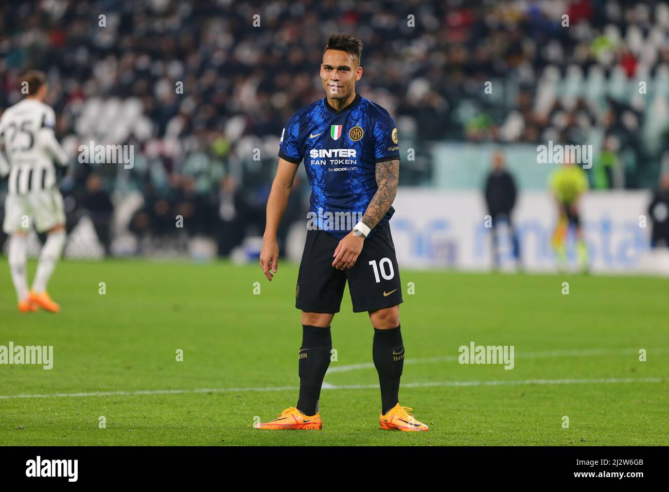 TURIN, ITALIE - 03 AVRIL 2022. Lautaro Martínez du FC Internazionale Milano lors du match entre Juventus FC et FC Internazionale Milano le 03 avril 2022 au stade Allianz de Turin, Italie. Crédit: Massimiliano Ferraro/Medialys Images/Alay Live News Banque D'Images