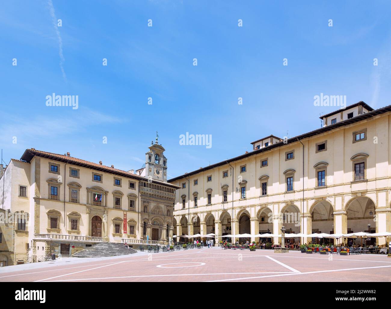 Arezzo; Piazza Grande, Palazzo della Fraternità dei Laici, Palazzo delle Logge Banque D'Images