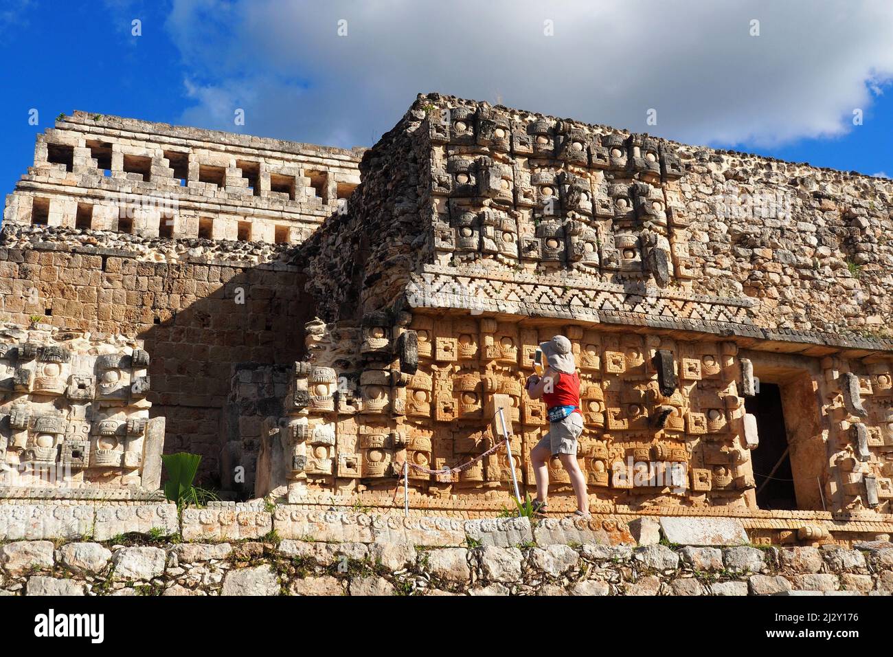 Excavation maya de Kabah à Ruta Puuc, Yucatan, Mexique c. M.: Andrea Seifert Banque D'Images