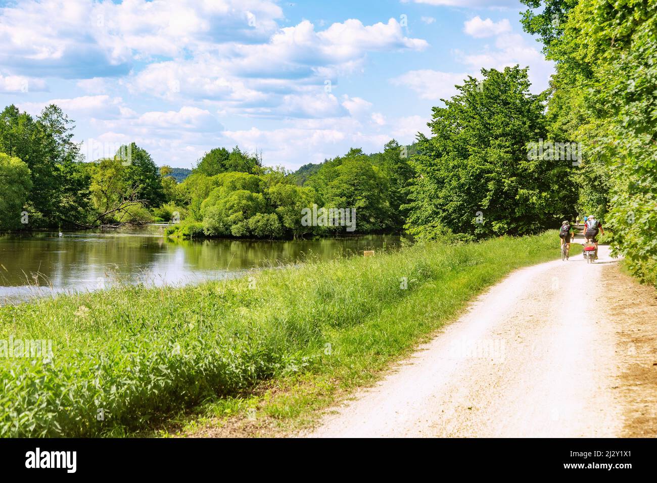 NAB, Naabtal, sentier cyclable de Five Rivers près de Krachenhausen, cyclistes Banque D'Images