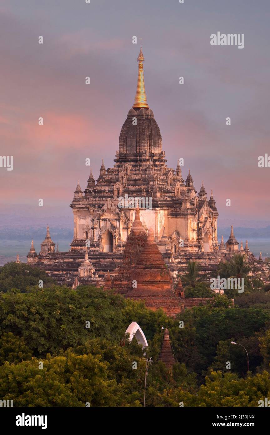 Myanmar, Birmanie, Bagan. Temple de Thatbyinnyu, 12th. Siècle. Banque D'Images