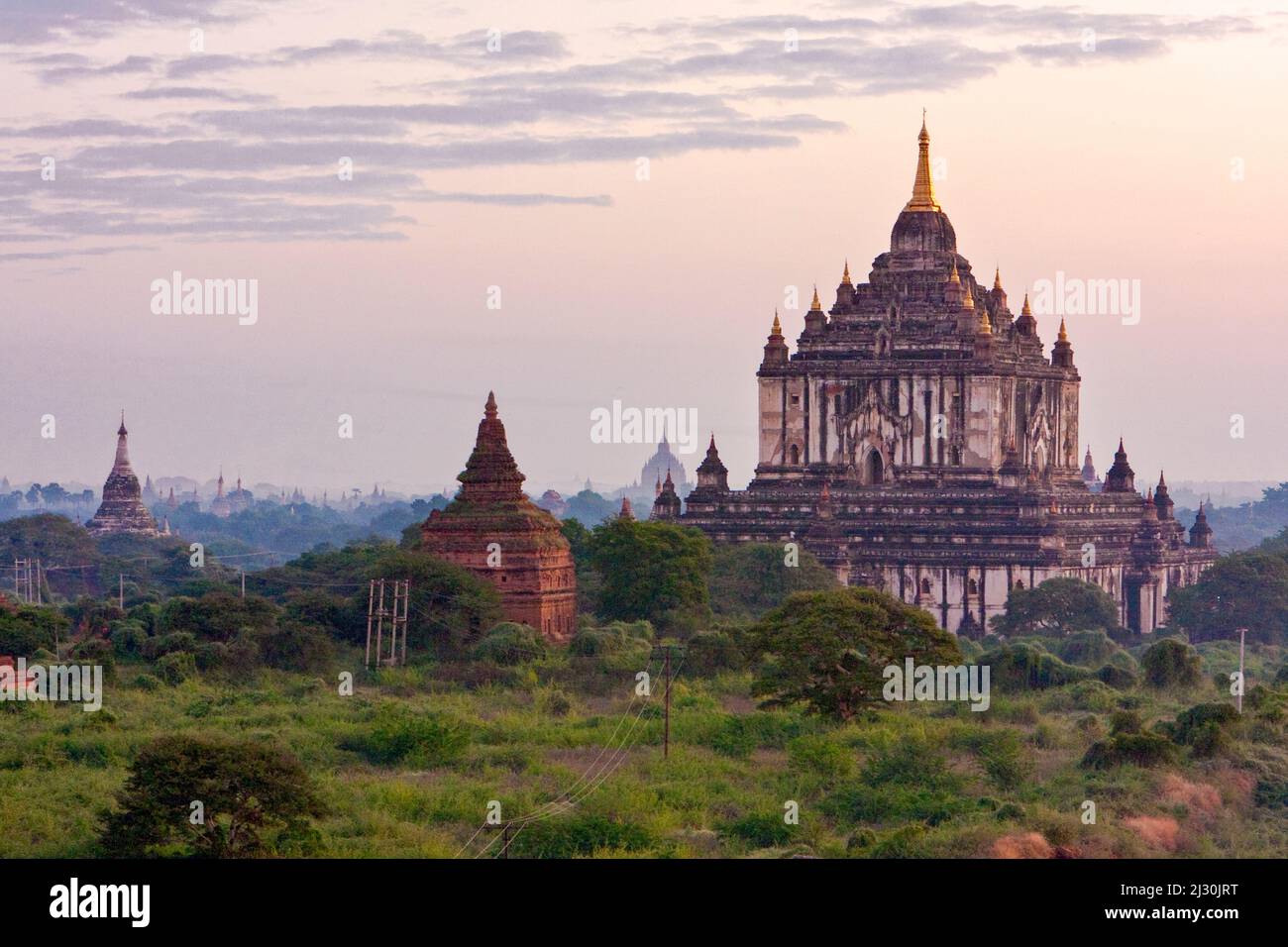 Myanmar, Birmanie, Bagan. Temple de Thatbyinnyu, 12th. Siècle. Banque D'Images