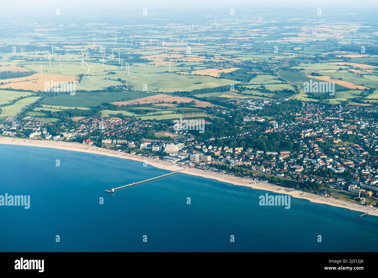Vue de dessus de l'Ostseebad Grömitz, Mer Baltique, vue aérienne, Ostholstein, Schleswig-Holstein, Allemagne Banque D'Images