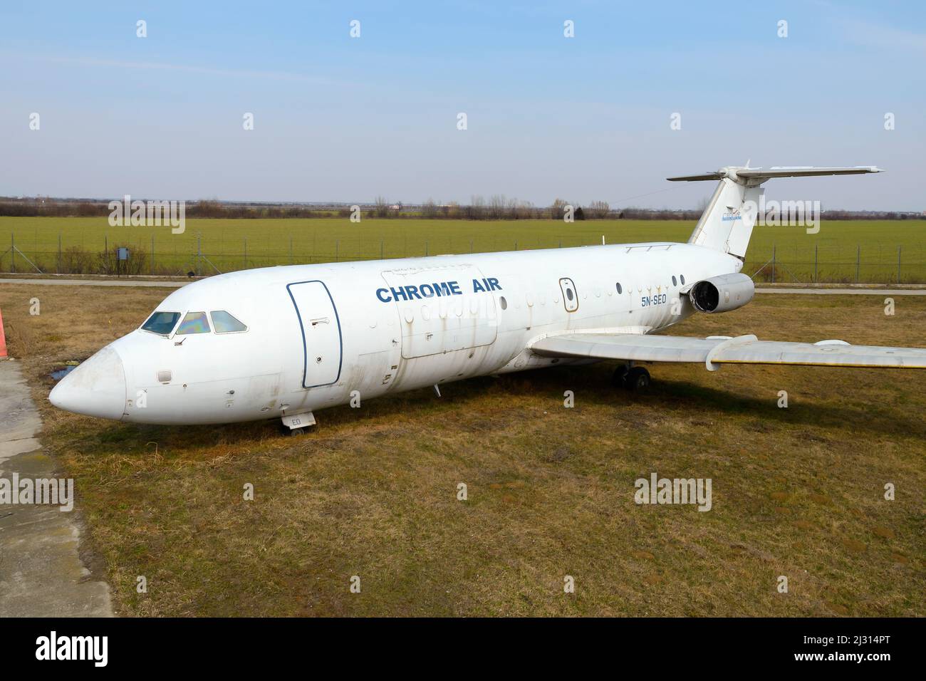 Chrome Air Service bac un-Eleven avion entreposé en Roumanie. Bac-111 avion cargo. Bac a été construit sous la marque de Romaero, appelé Rombac 1-11. Banque D'Images