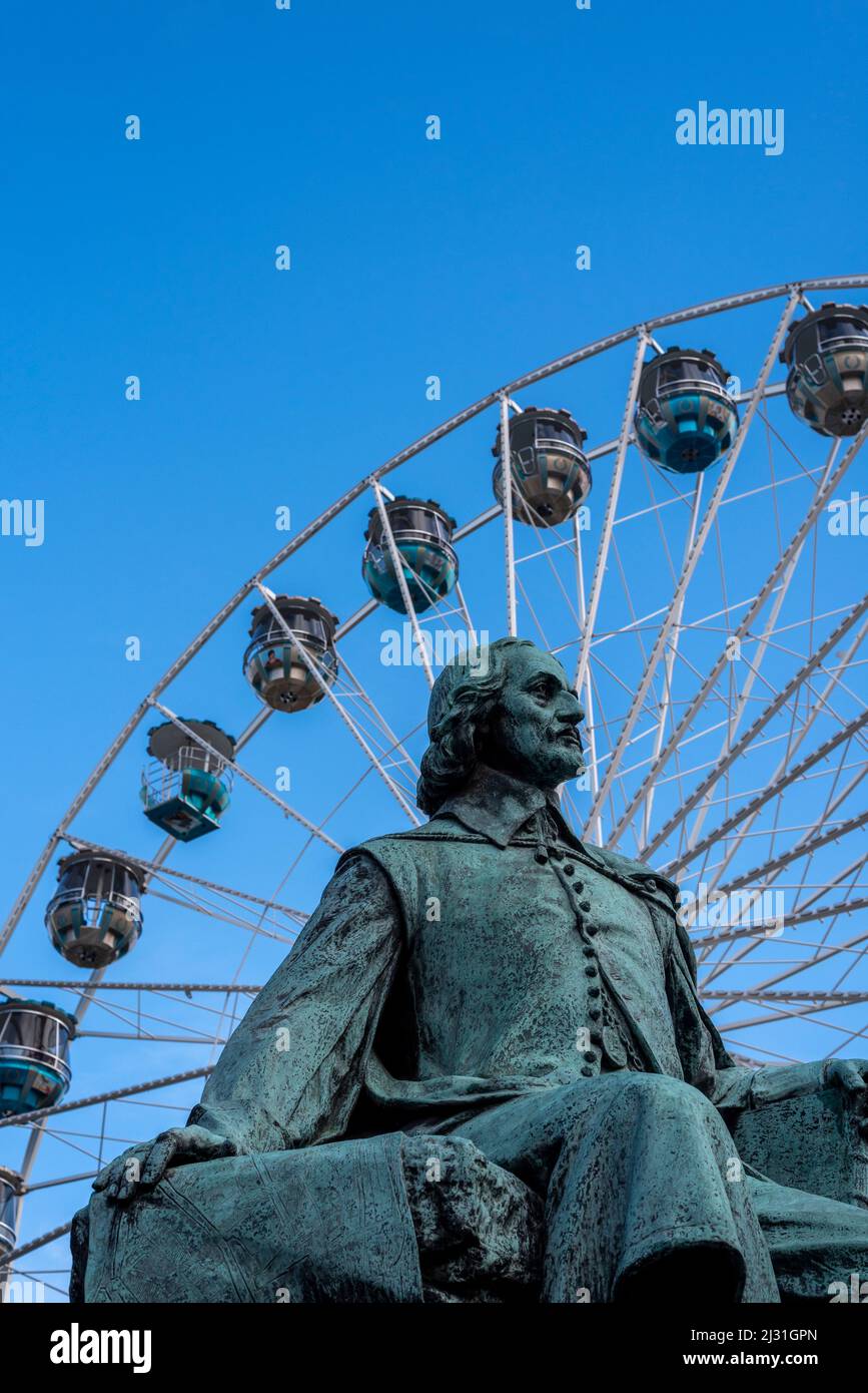 Monument au physicien Otto von Guericke, Ferris Wheel, Magdebourg, Saxe-Anhalt, Allemagne Banque D'Images