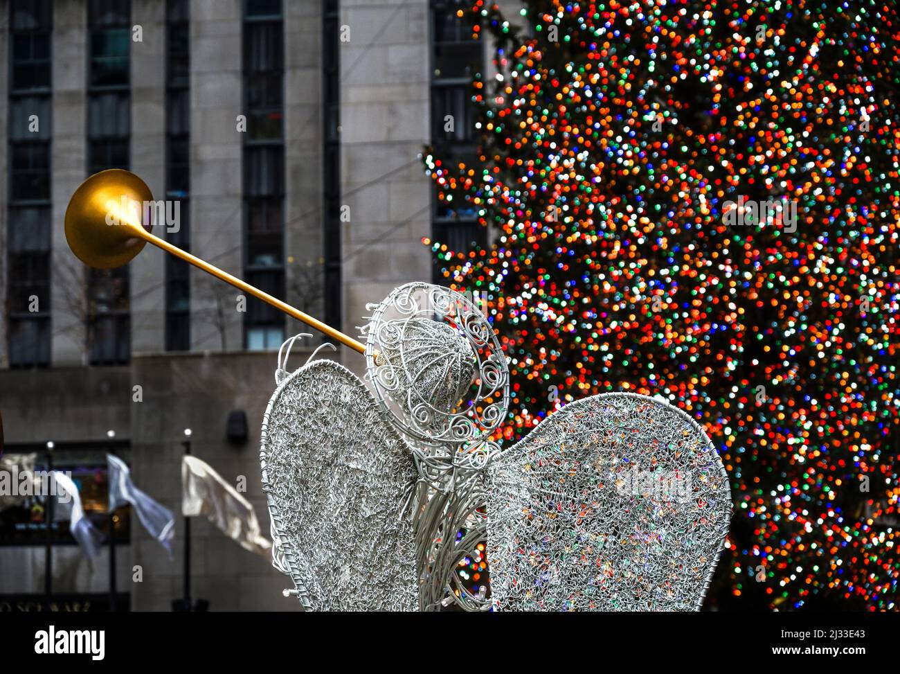Ange filaire et arbre de Noël au Rockefeller Plaza Banque D'Images