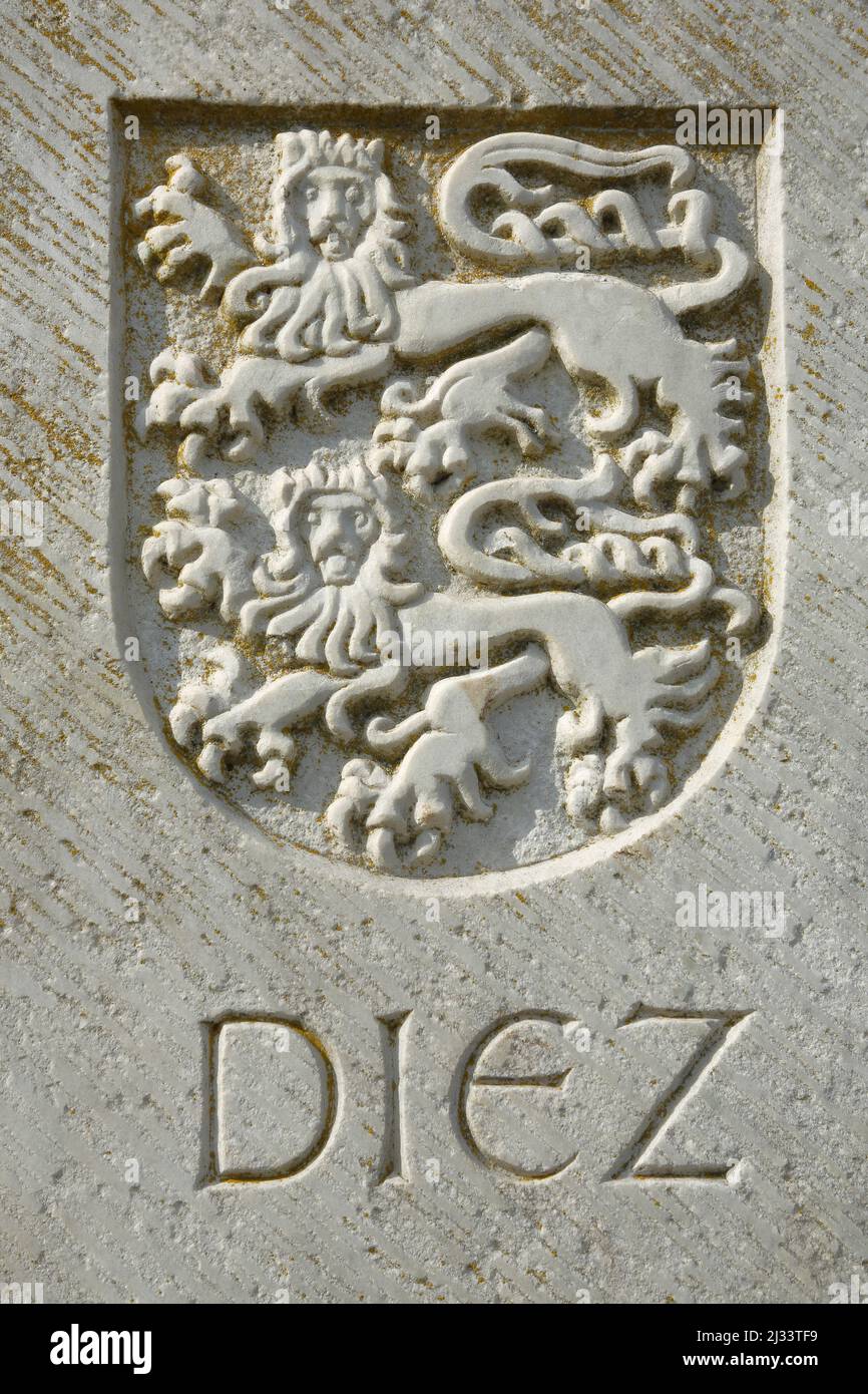 Armoiries de ville avec des figures de lion de marbre à Diez, Hesse, Allemagne Banque D'Images