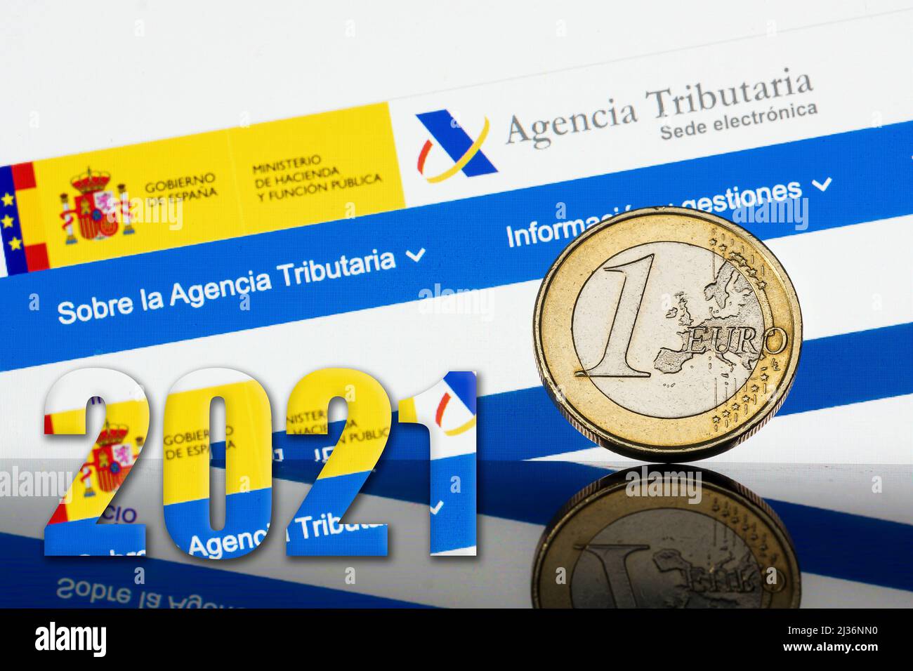Campagne de l'impôt sur le revenu Espagne 201. Euro coin IRPF web fond. Declaracion de la Renta Banque D'Images