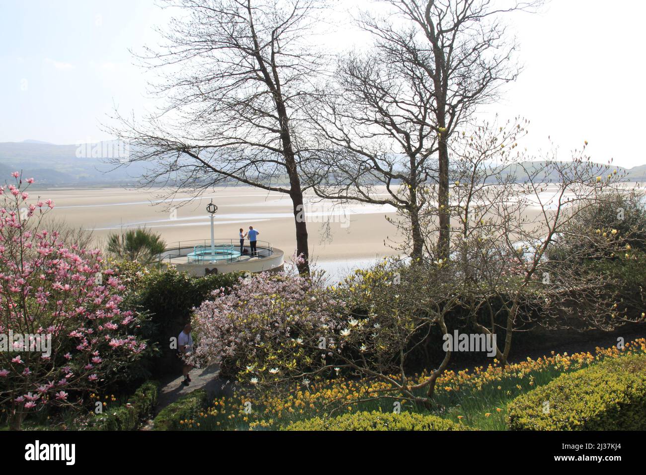 Portmeirion est un charmant village de style italiané sur la côte du nord du pays de Galles, conçu et construit par Sir Clough Williams-Ellis - Royaume-Uni, PETER GRANT Banque D'Images