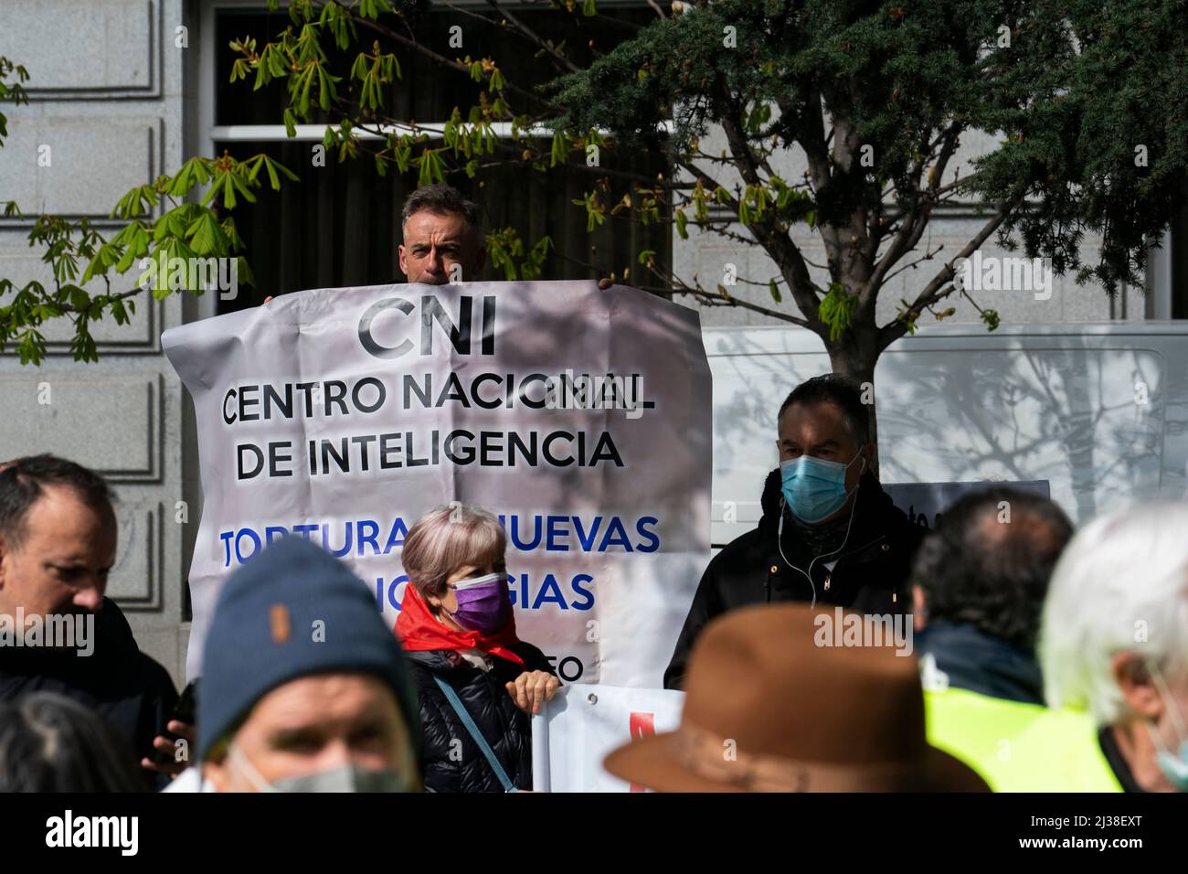 Madrid, Espagne. 06th avril 2022. Manifestation de retraite devant le Parlement espagnol. (Photo par Tomas Calle/Pacific Press/Sipa USA) crédit: SIPA USA/Alay Live News Banque D'Images