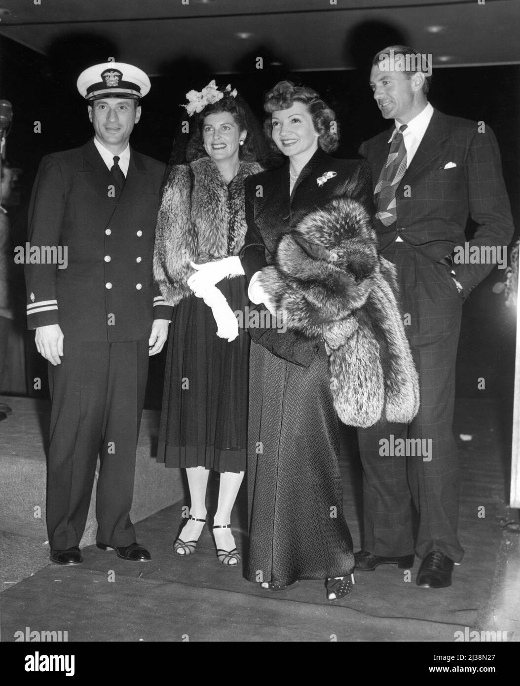 Gary cooper and his wife Banque de photographies et d’images à haute ...