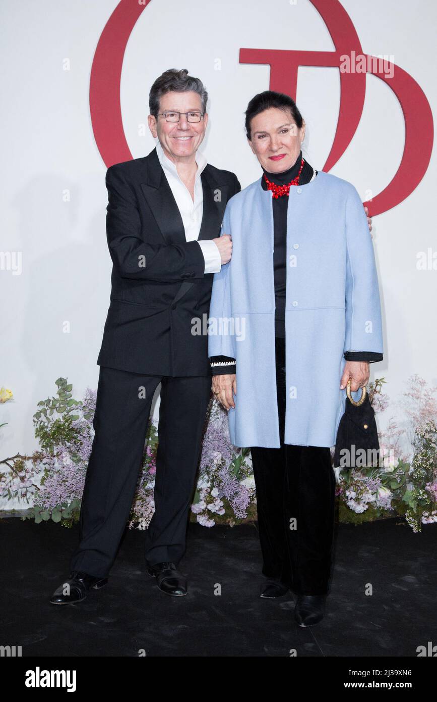 Robert Carsen, Paloma Picasso assiste au Gala lyrique du printemps avec l'américain Soprano Renee Fleming à l'Opéra Garnier de Paris le 06 avril 2022 à Paris, France. Photo de Nasser Berzane/ABACAPRESS.COM Banque D'Images