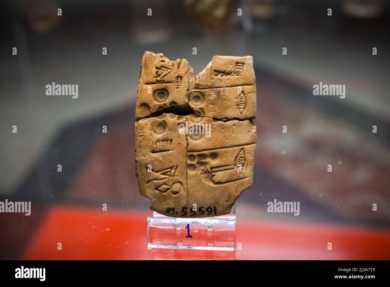 Basra, Irak - 31 mars 2022 : photo d'objets anciens dans le musée historique de l'Irak Banque D'Images