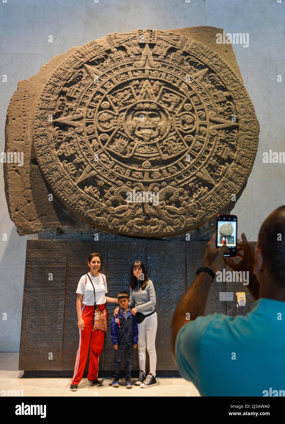 Calendrier aztèque Piedra del sol, Musée national Museo Nacional de  Antropologia, Mexico, Mexique Photo Stock - Alamy