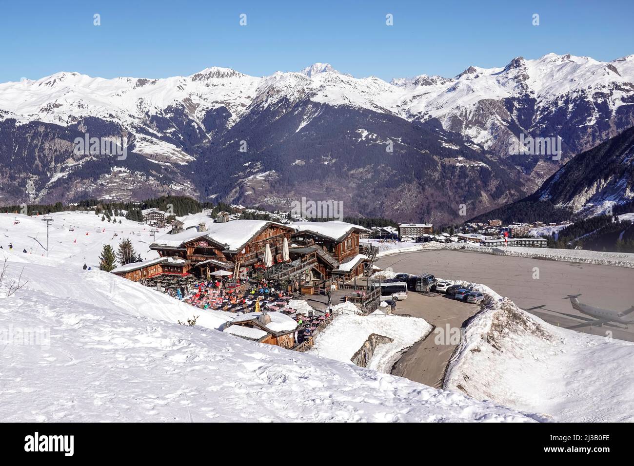 Restaurant, le Cap Horn, aéroport, Altiport de Courchevel, Vallée de Courchevel, Département Savoie, France Banque D'Images