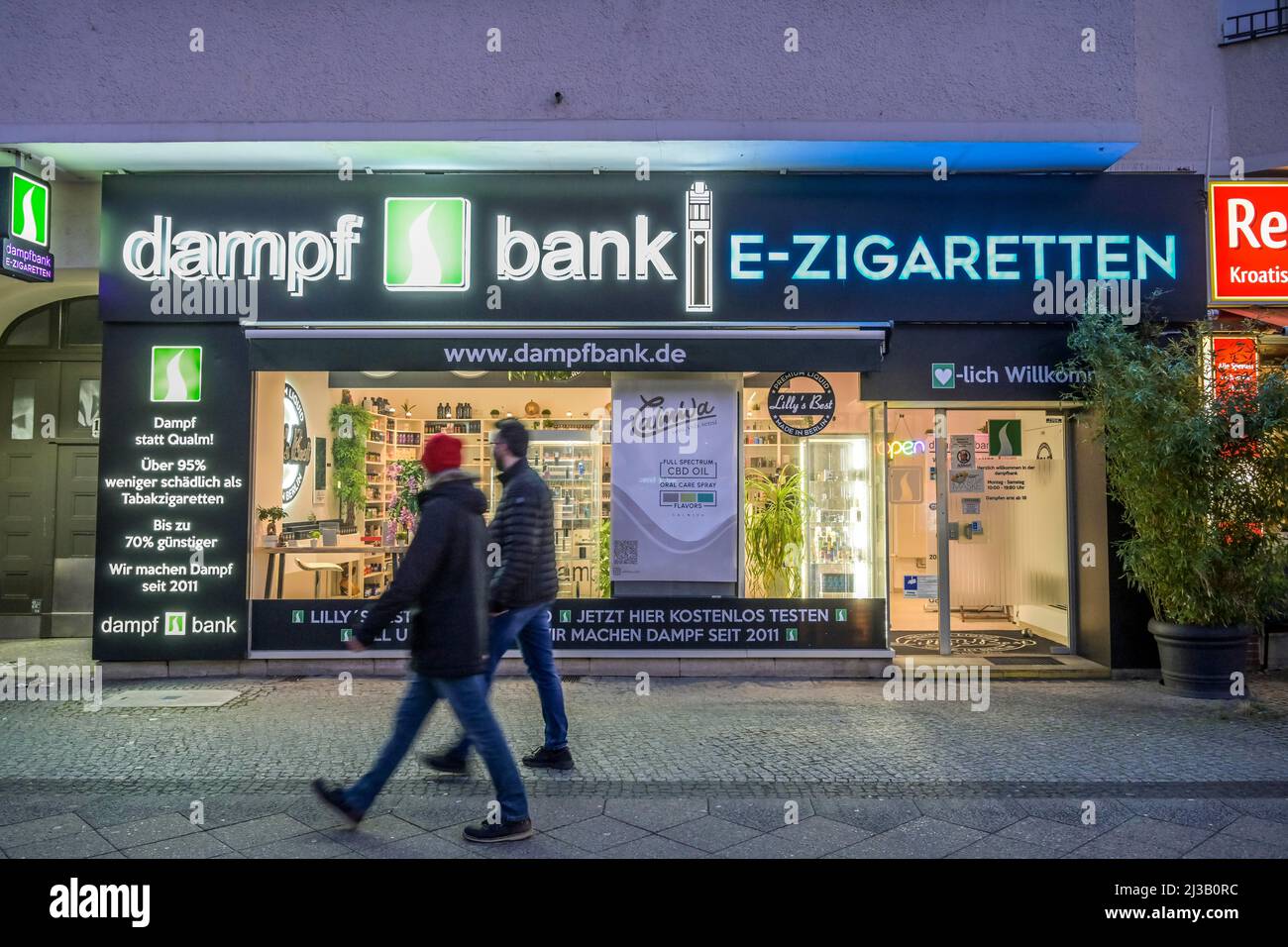 Dampfbank E-Zigaretten, Schlossstrasse, Steglitz, Steglitz-Zehlendorf, Berlin, Allemagne Banque D'Images