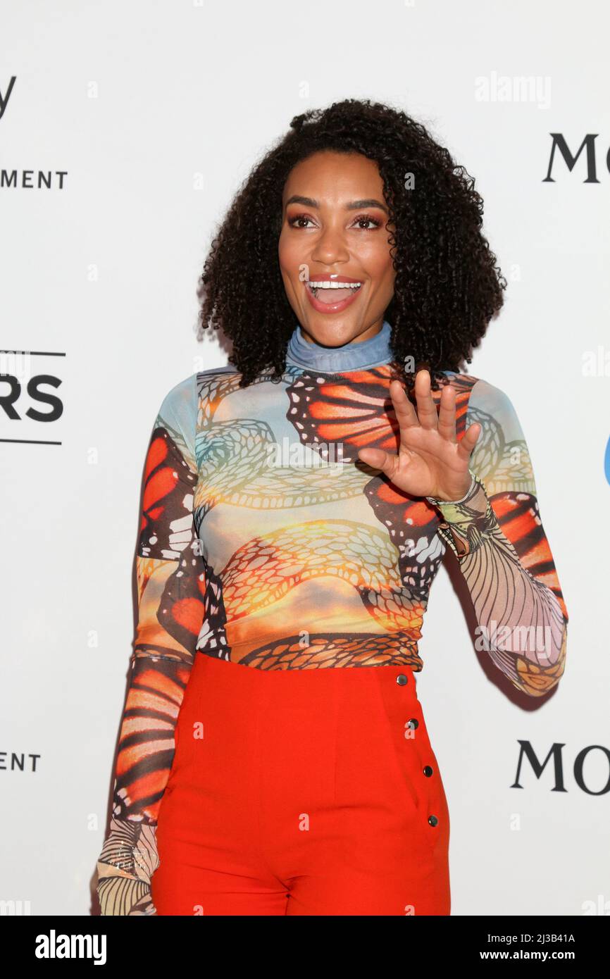 26 mars 2022, Los Angeles, CA, Etats-Unis: LOS ANGELES - 26 MARS: Annie Ilonzeh à l'Influencers Brunch à l'hôtel SLS le 26 mars 2022 à Los Angeles, CA (Credit image: © Kay Blake/ZUMA Press Wire) Banque D'Images