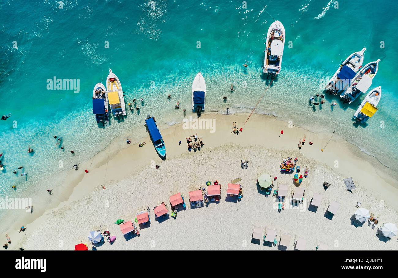 Île paradisiaque des Caraïbes Cayo Sombrero Morrocoy, Venezuela. Vue aérienne Photo Stock