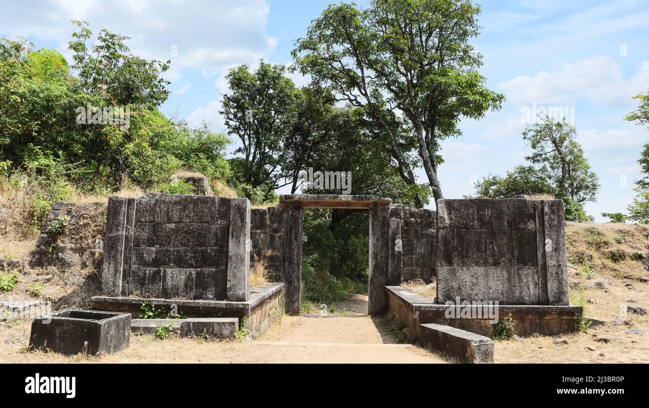 Porte d'entrée du fort Kavaledurga Remain, Shimoga, Karnataka, Inde Banque D'Images