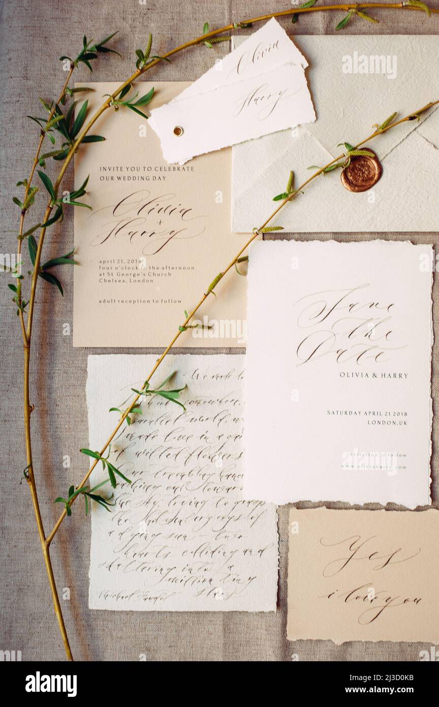 Lettre Manuscrite Message D Amour Vœux De Mariage Cartes De Calligraphie Et Brindilles De Printemps Plat Inspiration Pour La Saint Valentin Declaration D Amour Photo Stock Alamy