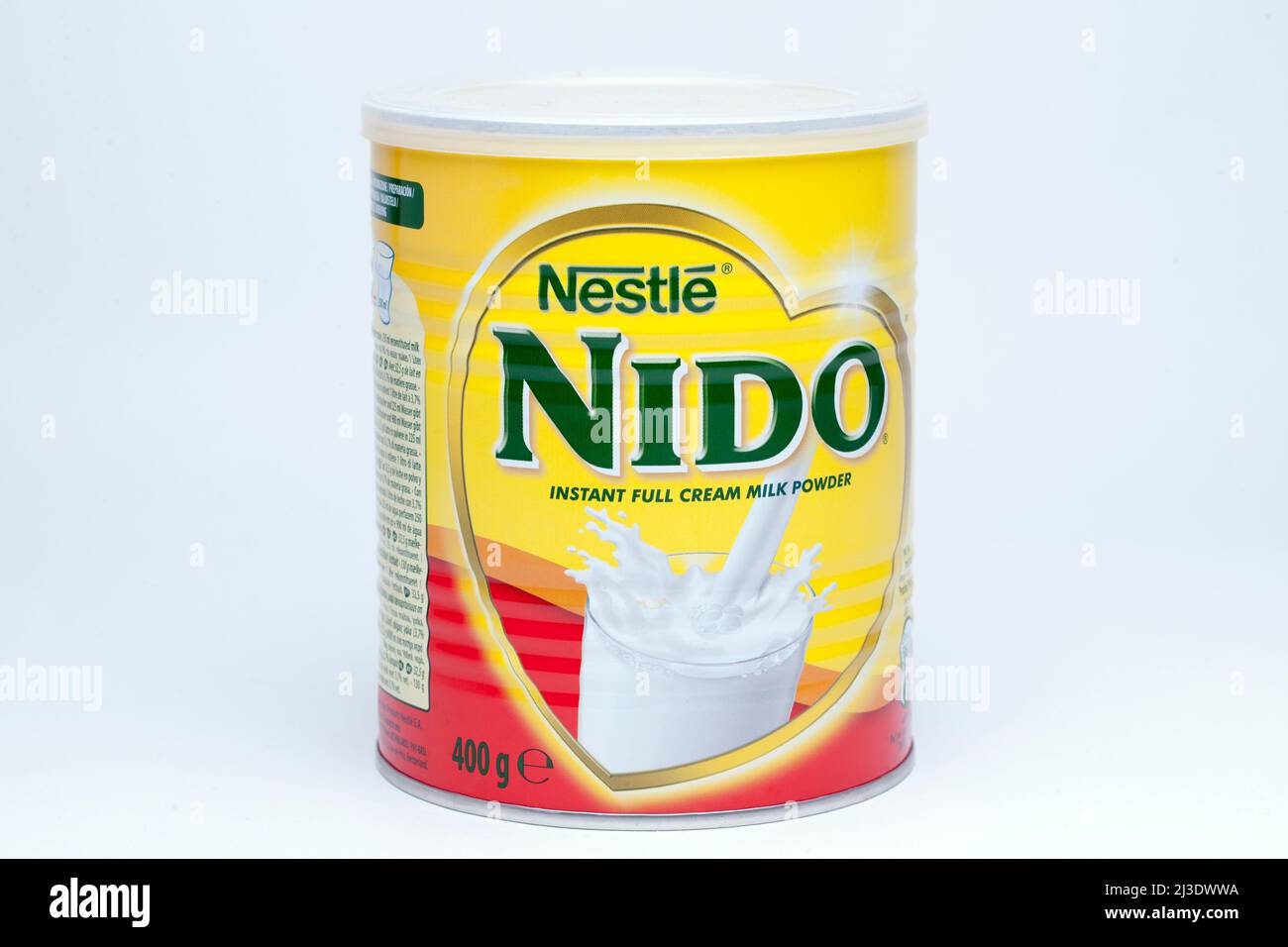 Contenant de 400 grammes de poudre de lait entier instantanée Nestle Nido Banque D'Images