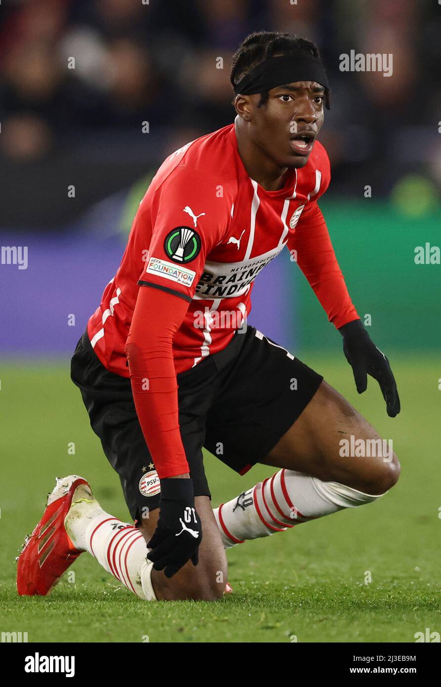 Leicester, Angleterre, le 7th avril 2022. Noni Madueke de PSV Eindhoven lors du match de l'UEFA Europa Conference League au King Power Stadium, Leicester. Le crédit photo doit être lu : Darren Staples / Sportimage Banque D'Images