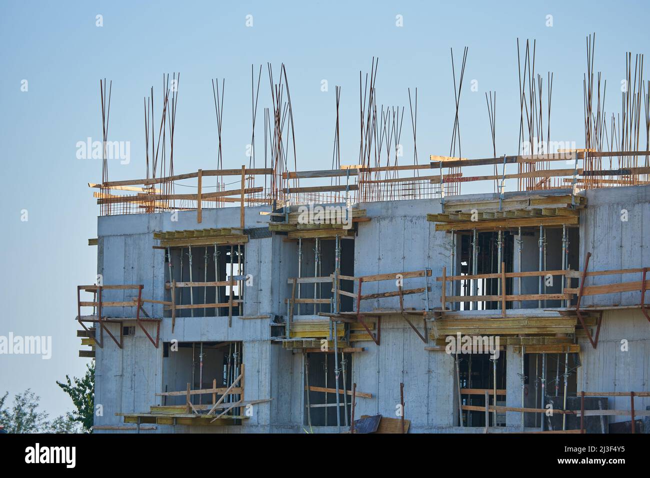 Construction d'un nouveau bâtiment en béton armé Banque D'Images
