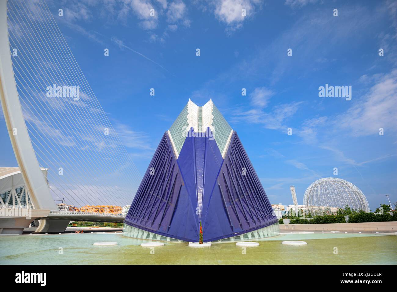 VALENCE, ESPAGNE - 27 OCTOBRE 2014 : ville des Arts et des Sciences à l'Àgora. Banque D'Images