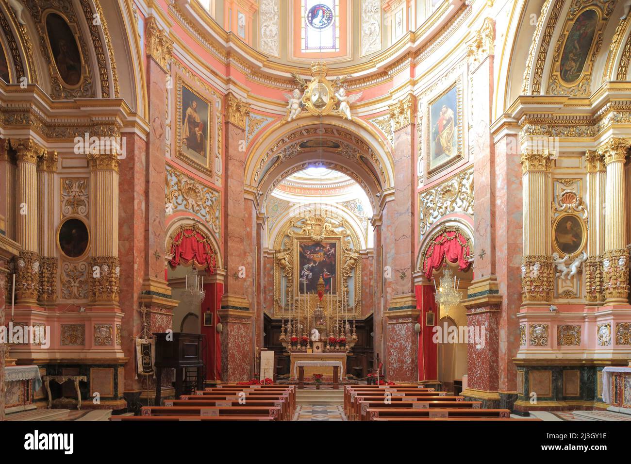 Malte, Mdina, l'église carmélite (17th siècle) de style baroque et construite en ellipse Banque D'Images