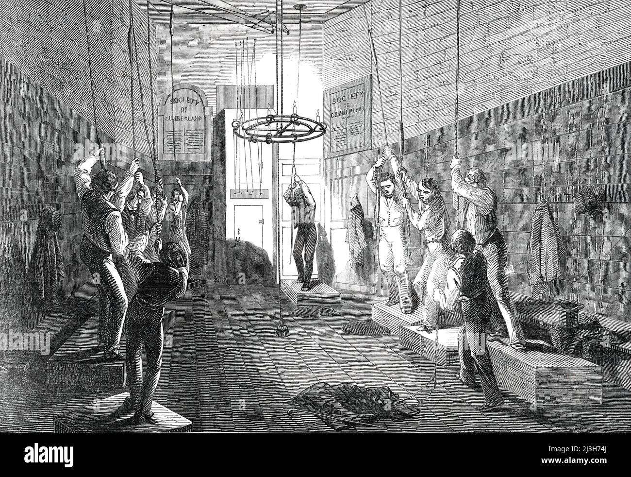 Le Peal Bow-Bell le réveillon de Noël, 1850. Illustration d'une pièce de John Timbs. Vue sur les congers dans le beffroi de l'église de la Bow, Londres, pendant un peal. «... une chose terrible [c'est-à-dire grandiose], c'est d'être dans la chambre d'appel, et de voir la sonnerie réelle d'un ensemble de Bells: qu'est-ce avec les masses pondereuses de métal balançant autour et à nouveau, les roues en mouvement perpétuel, le son étonnant, comme les clappers tombent, mélangé à un bruit de bourdonnement constant, Et le secouage de la tour elle-même, vous pourriez bien être excusé de se sentir un peu nerveux"...[les sonneurs] sonnant généralement Banque D'Images