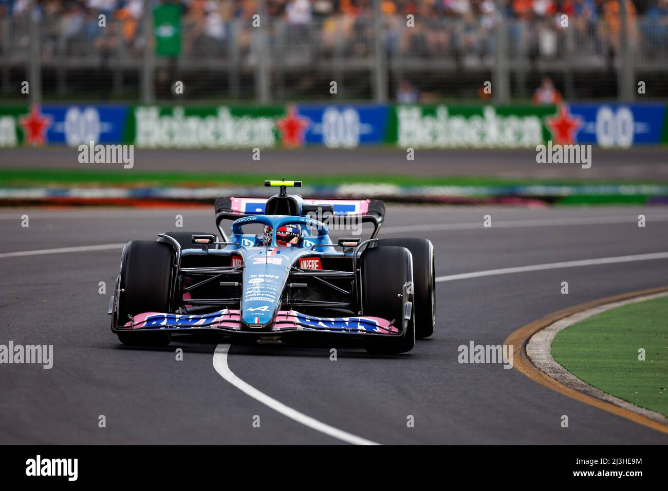 Melbourne, Australie. 08th avril 2022. Esteban Ocon (FRA) de l'écurie Alpine en FP2 au Grand Prix de Formule 1 d'Australie sur le circuit du Grand Prix d'Albert Park en 8. Avril 2022. Crédit : Corleve/Alay Live News Banque D'Images