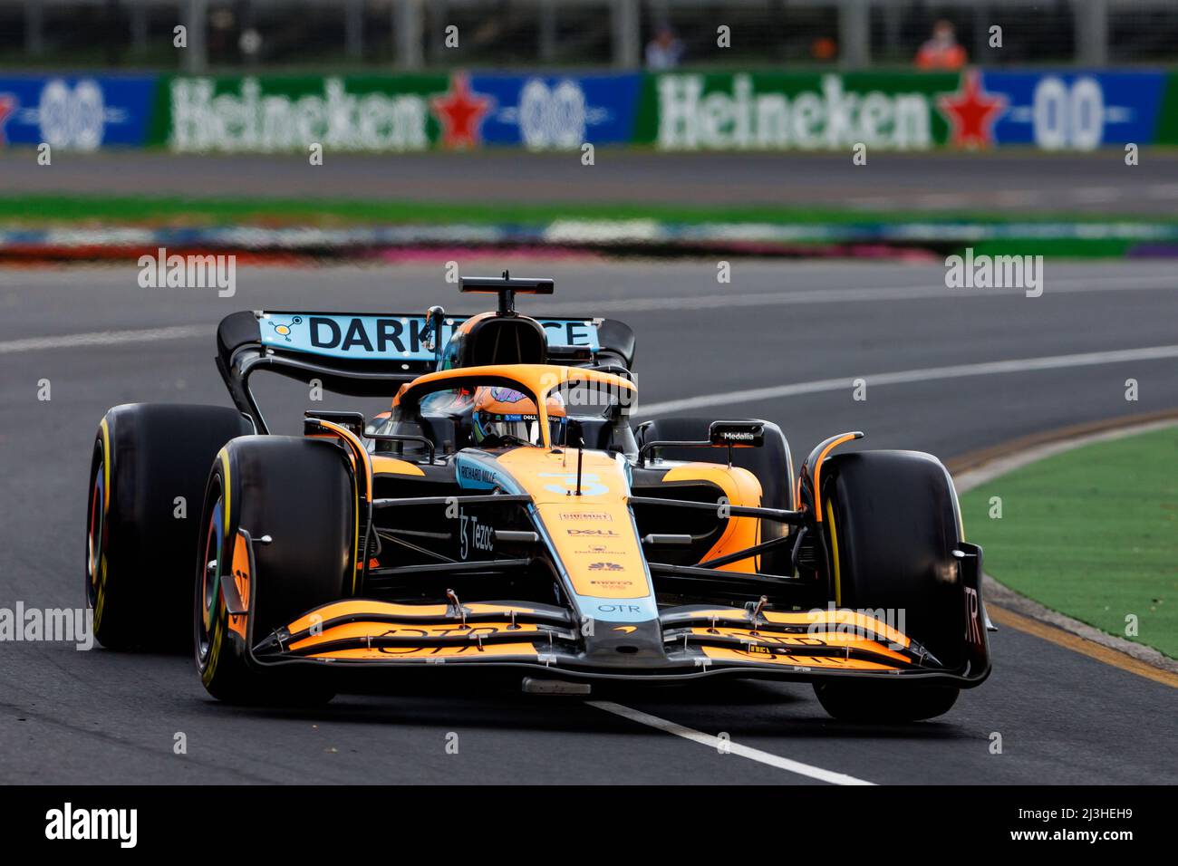 Melbourne, Australie. 08th avril 2022. Daniel Ricciardo (AUS) de l'écurie McLaren en FP2 au Grand Prix de Formule 1 d'Australie sur le circuit du Grand Prix d'Albert Park en 8. Avril 2022. Crédit : Corleve/Alay Live News Banque D'Images