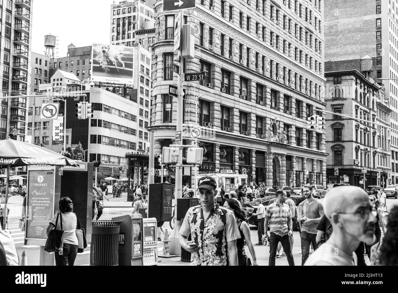 902 Broadway, New York City, NY, Etats-Unis, beaucoup de gens devant le bâtiment flatiron Banque D'Images