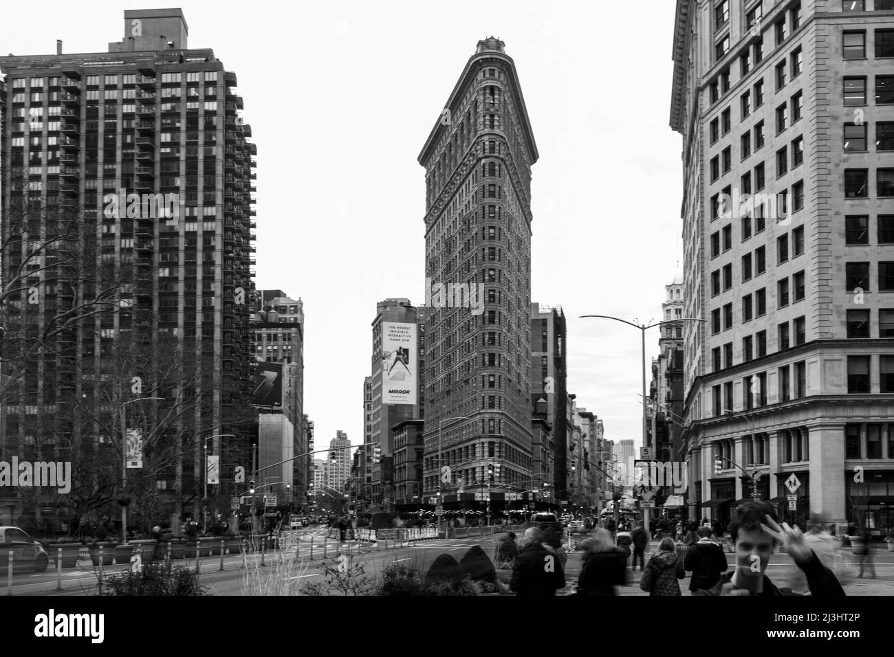 QUARTIER FLATIRON, New York City, NY, USA, bâtiment historique Flatiron ou Fuller, un site d'intérêt triangulaire de 22 étages avec cadre en acier situé dans la Cinquième Avenue de Manhattan, a été achevé en 1902. Banque D'Images