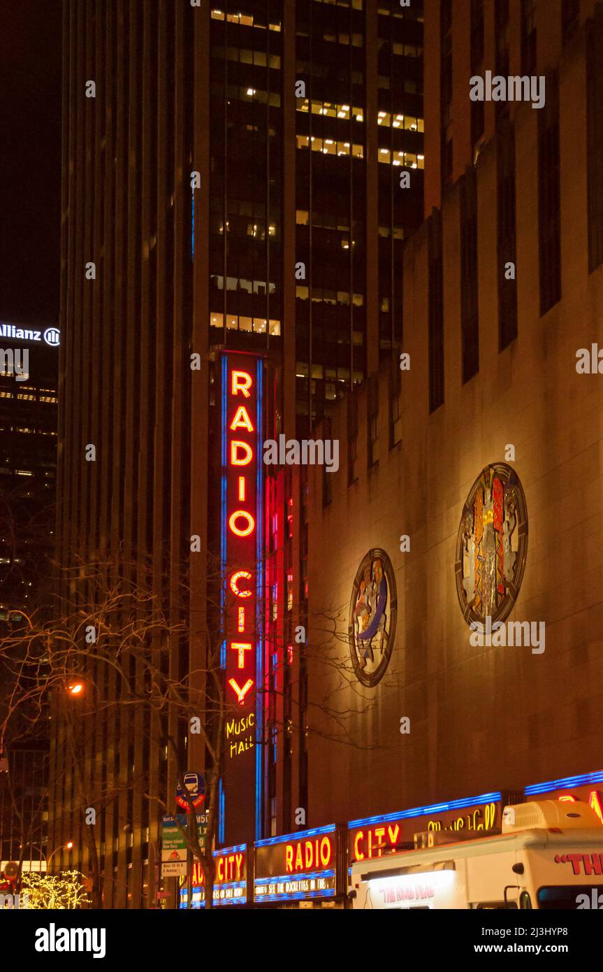 47-50 STS-ROCKEFELLER CTR, New York City, NY, États-Unis, devant le radio City Music Hall Banque D'Images