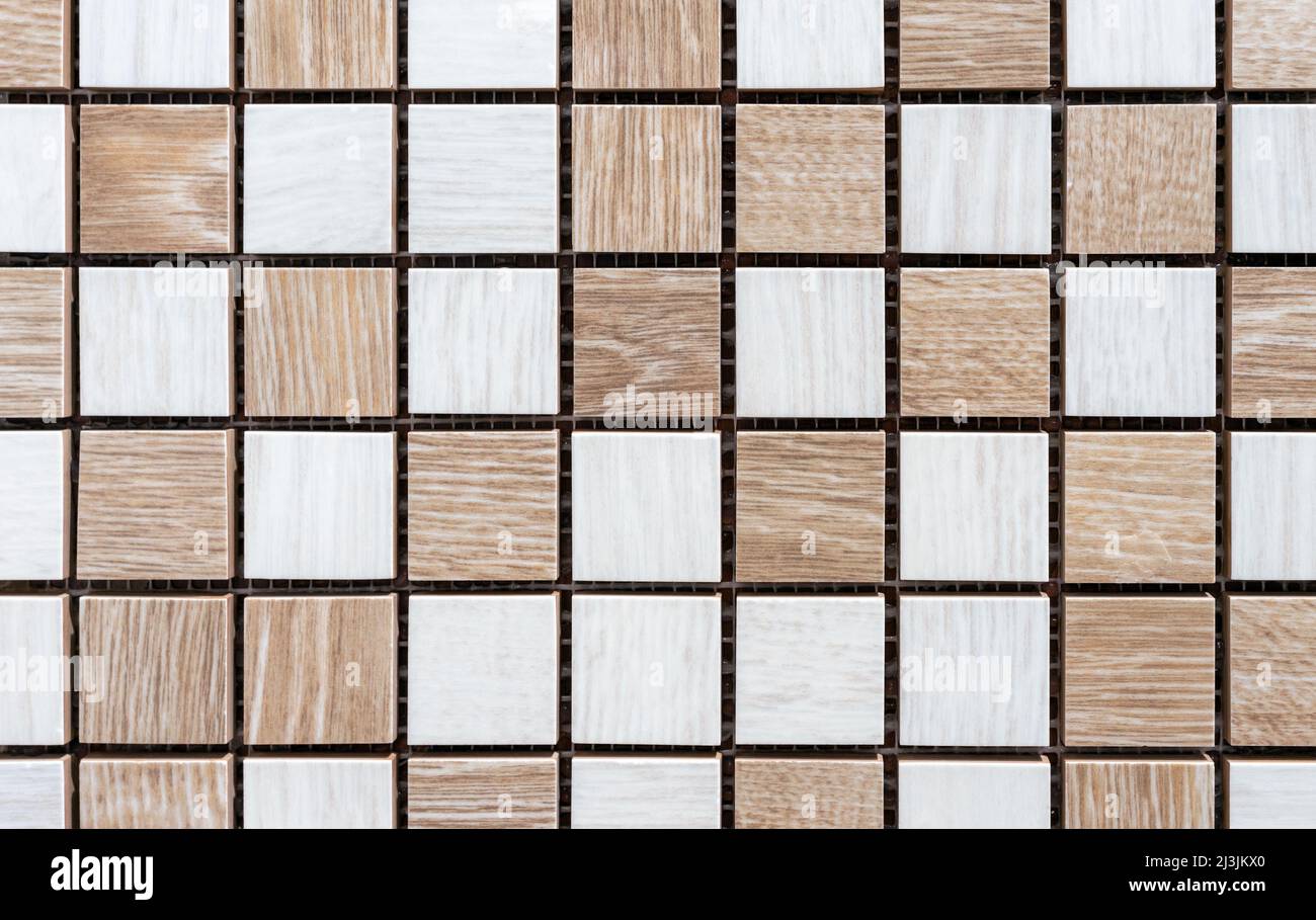 Mosaïque de carreaux de céramique avec effet de texture de bois. Mosaïque de l'arrière-plan pour la conception. Banque D'Images