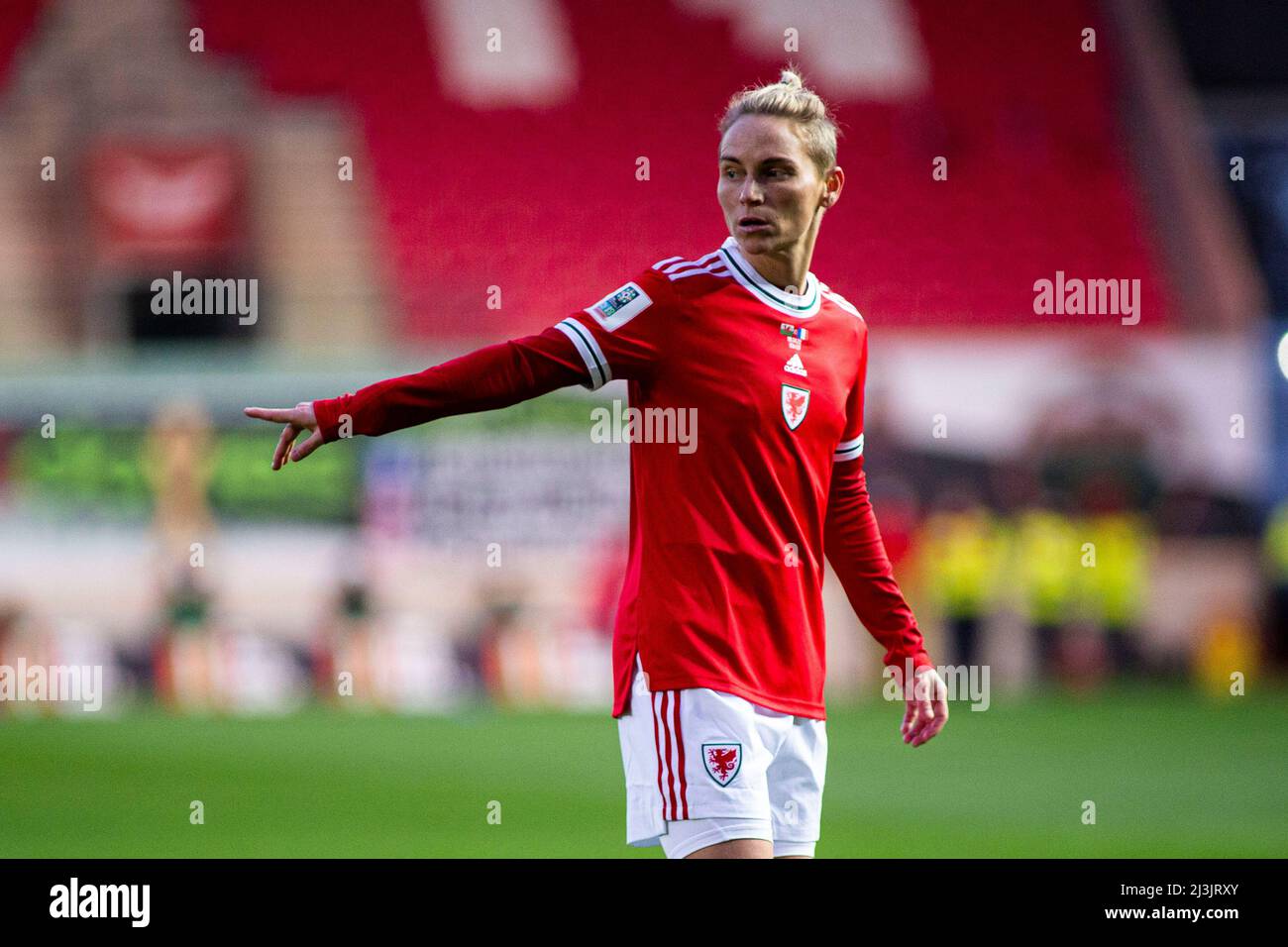 Llanelli, Royaume-Uni. 08th avril 2022. Jess Fishlock du pays de Galles en action. Le pays de Galles contre la France dans un qualificateur de coupe du monde féminin de la FIFA au Parc y Scarlets le 8th avril 2022 crédit: Lewis Mitchell/Alay Live News Banque D'Images