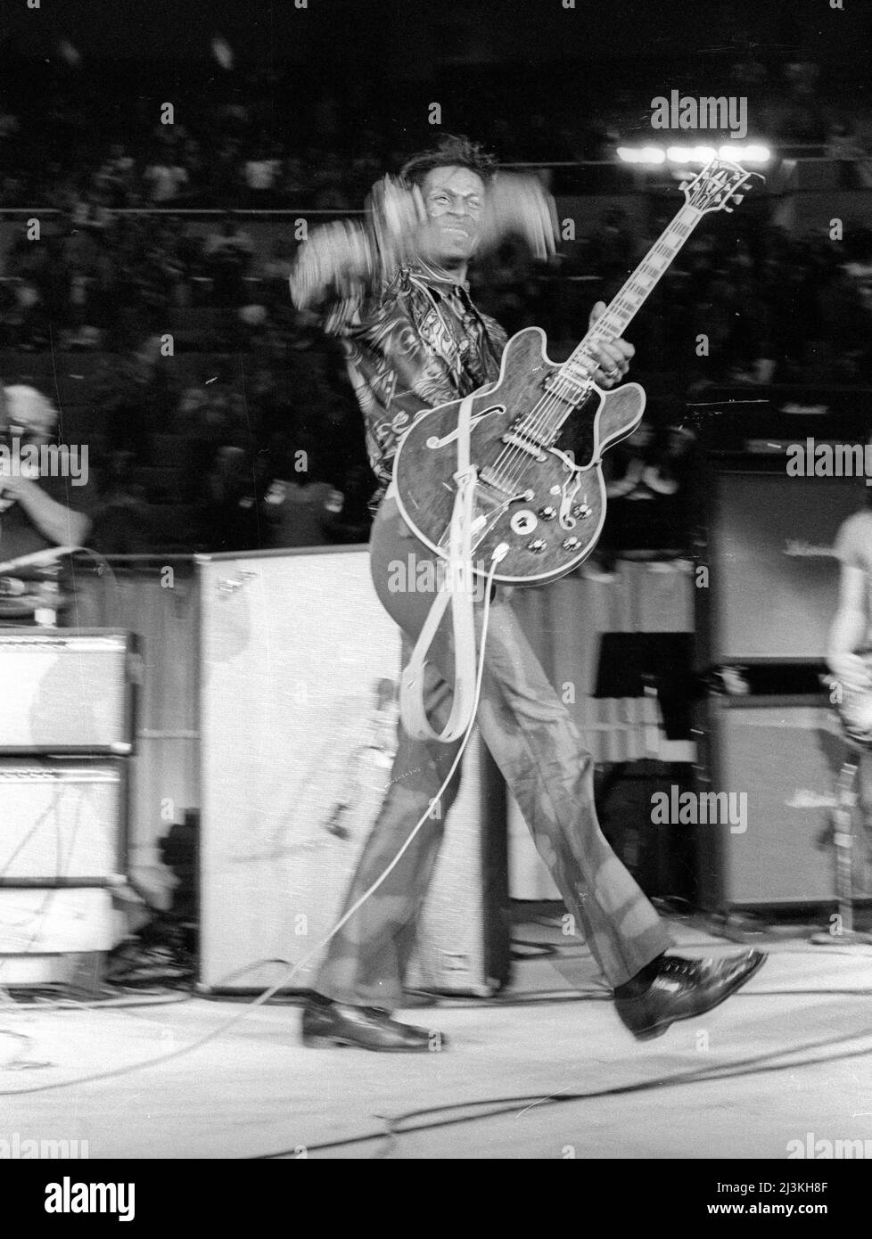 Chuck Berry et Bo Diddley vivent à Nassua Coliseumin à New York 1972 crédit : Jeffrey Mayer / Rock Negative / MediaPunch Banque D'Images