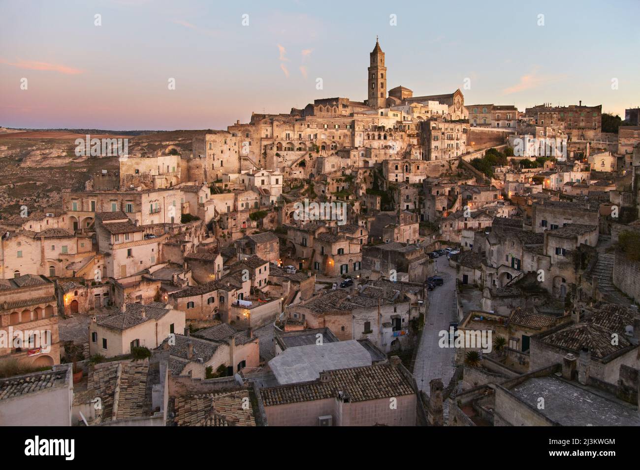 Vue sur les grottes préhistoriques de Sassi di Matera, Matera. ; Matera, province de Basilicate, Italie. Banque D'Images