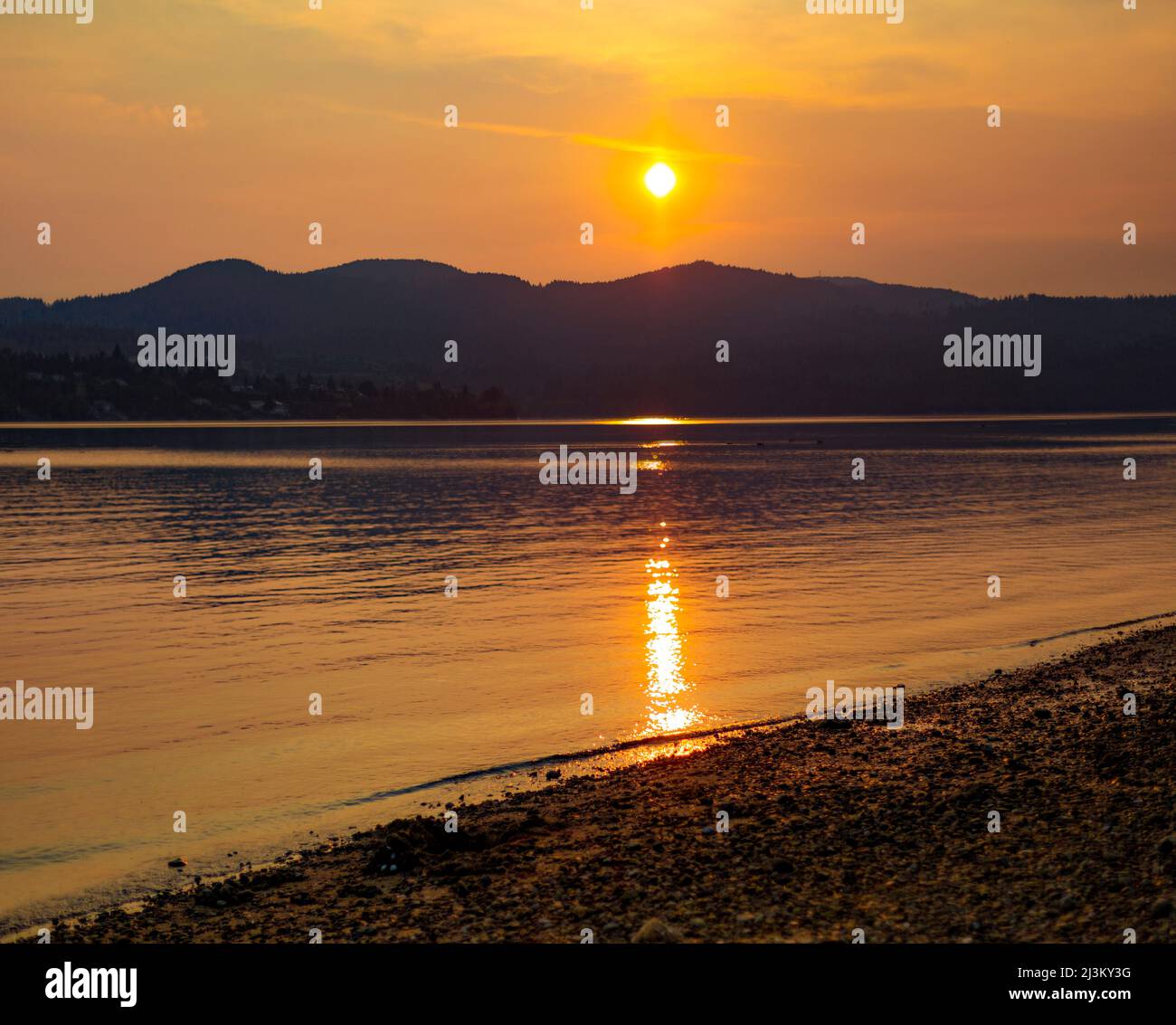 Parc provincial de Porpoise Bay le long de la Sunshine Coast à Sunset, C.-B., Canada; Colombie-Britannique, Canada Banque D'Images