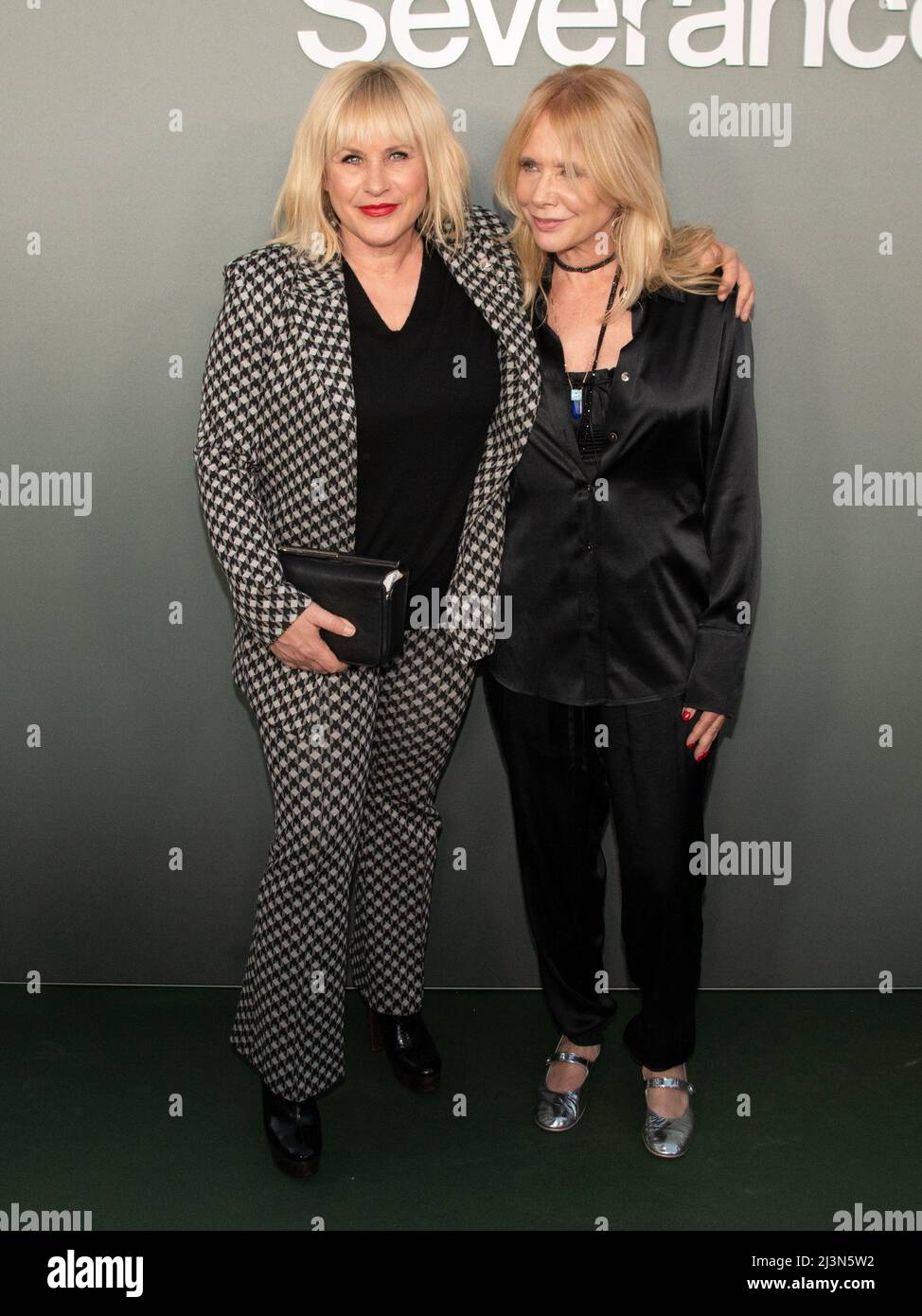 8 avril 2022, Hollywood, Californie, Etats-Unis: Patricia Arquette et Rosanna Arquette assister à la première de Apple TV plus ''Severance' (image de crédit: © Billy Bennight/ZUMA Press Wire) Banque D'Images