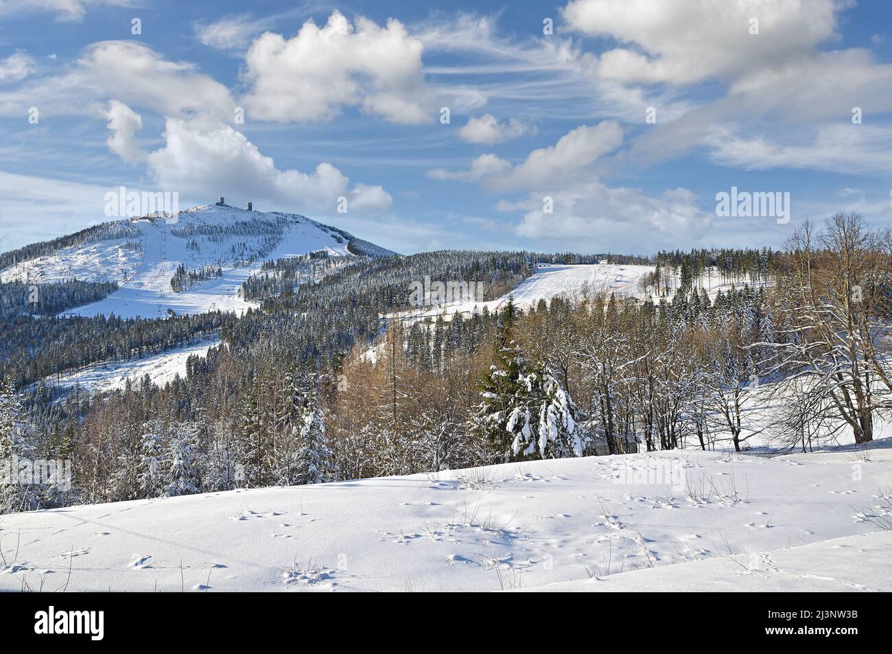 Vue sur le Mont Grosser Arber, forêt bavaroise et bohème, Basse-Bavière, Allemagne Banque D'Images