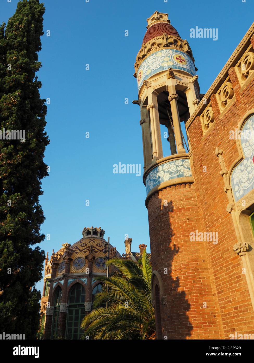 Hôpital de la Santa Creu i Sant Pau, pavillon, l'architecte Luis Doménech y Montaner, de l'Eixample, Barcelone, Catalogne, Espagne, Unesco World Herit Banque D'Images
