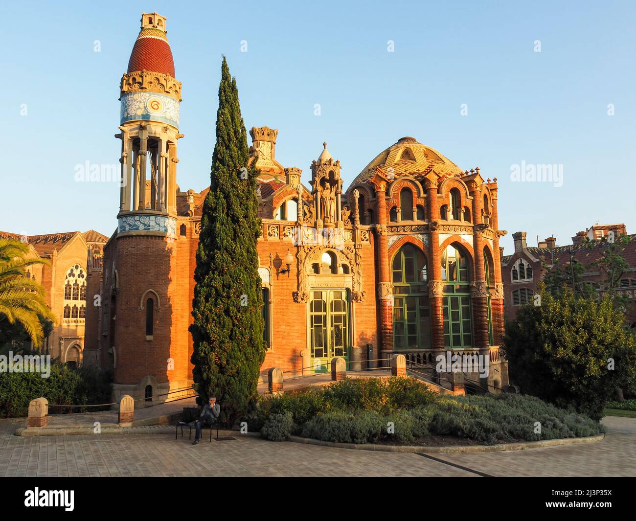 Hôpital de la Santa Creu i Sant Pau, pavillon, l'architecte Luis Doménech y Montaner, de l'Eixample, Barcelone, Catalogne, Espagne, Unesco World Herit Banque D'Images