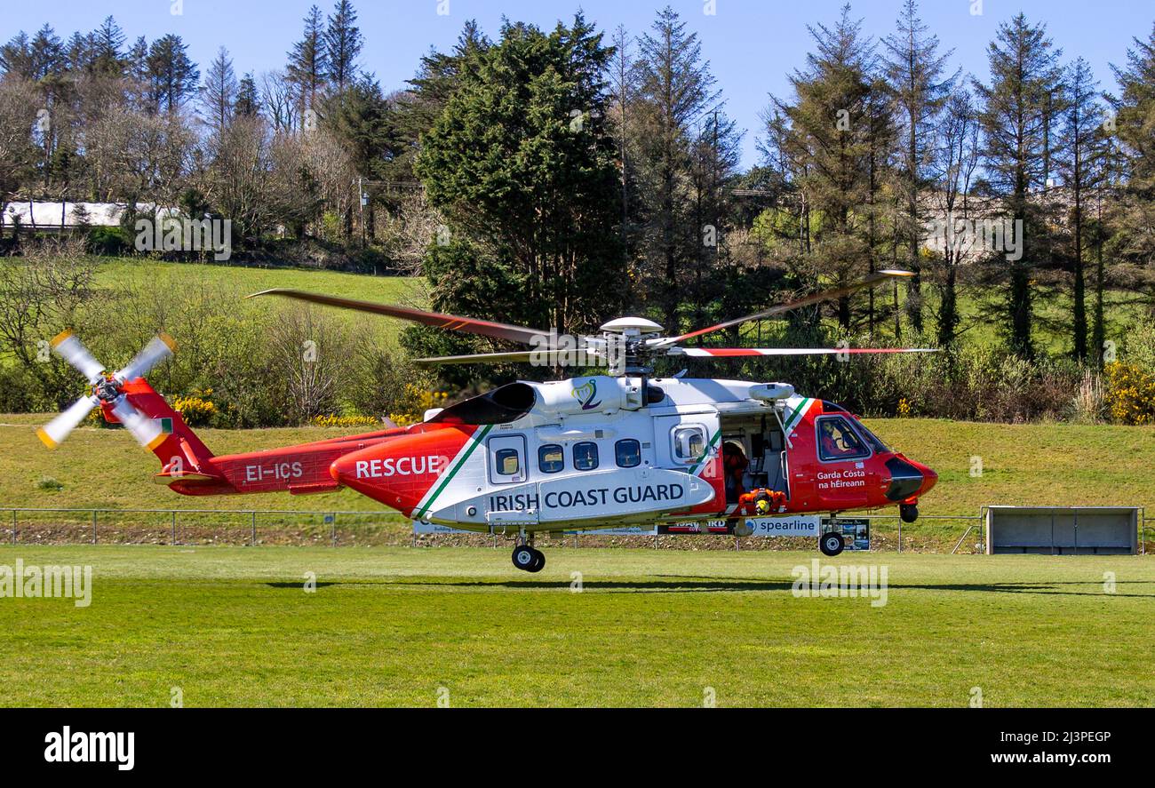 Hélicoptère de levage moyen S-92 de la Garde côtière irlandaise Sikorsky Banque D'Images
