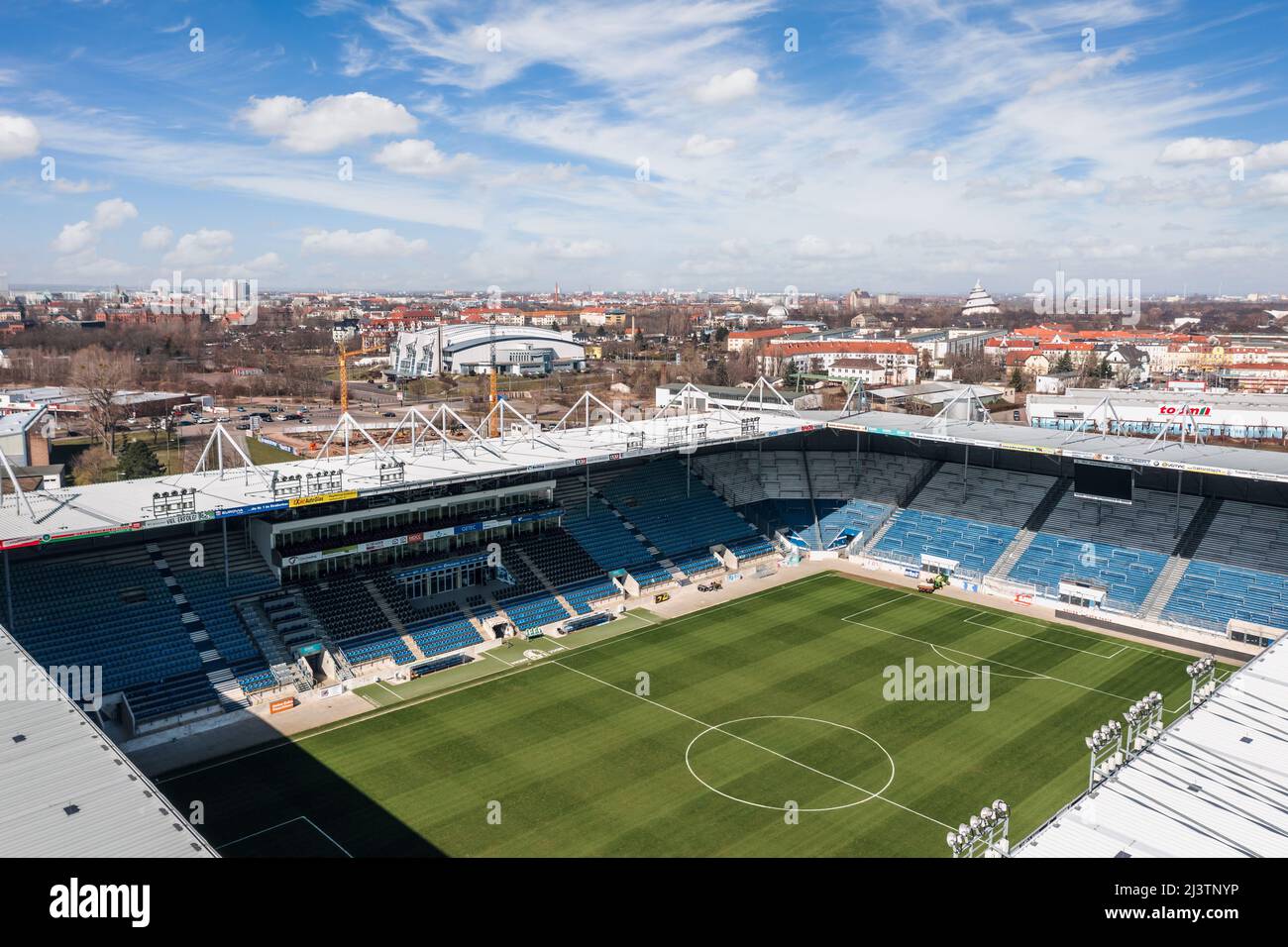 Magdeburg, Allemagne - Mars 2022: Vue aérienne sur MDCC-Arena, stade de 1. FC Magdebourg Banque D'Images