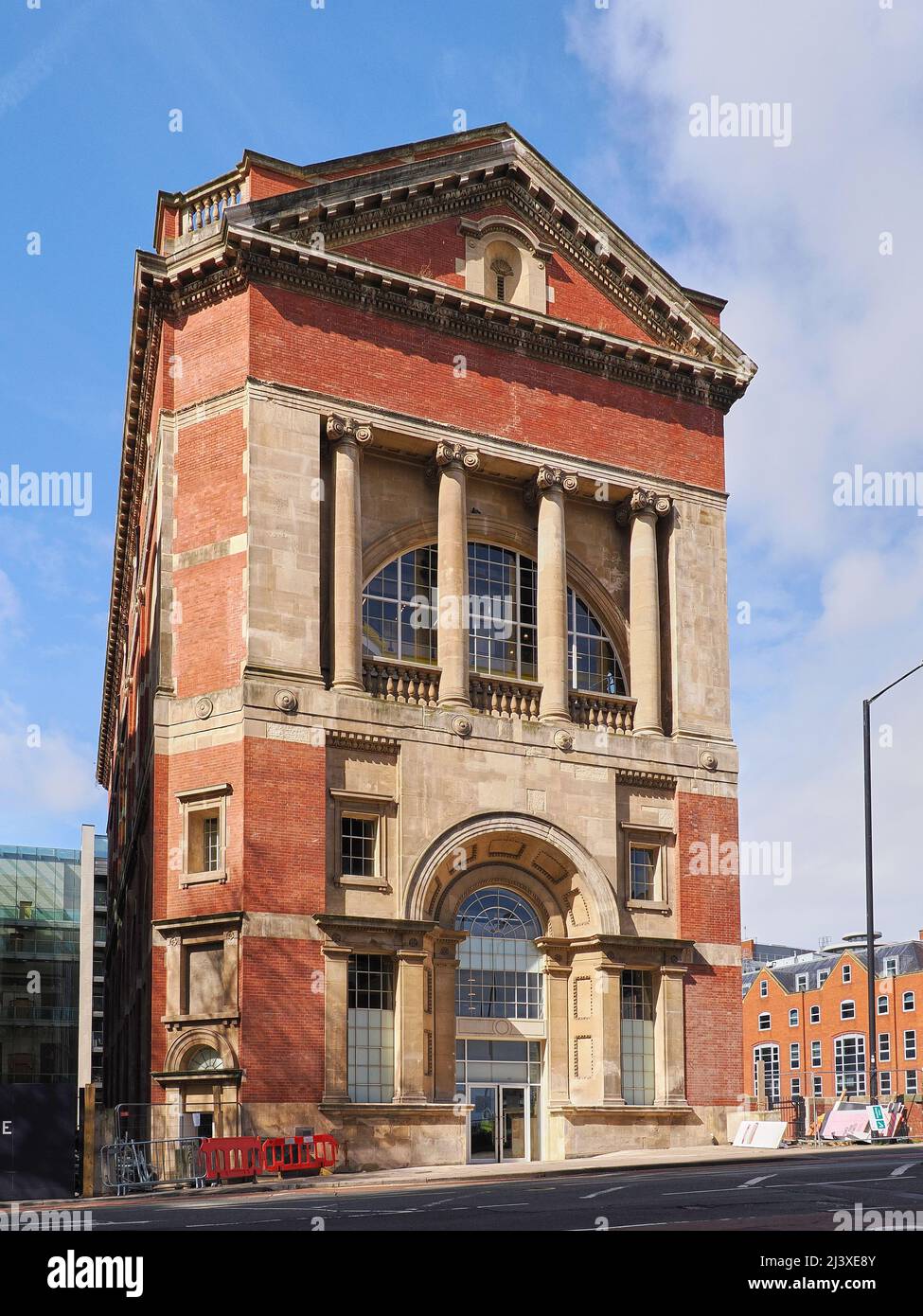 Ancien bâtiment de la centrale électrique Tramways construit dans le style néoclassique par l'architecte William Curtis Green dans le centre-ville de Bristol au Royaume-Uni Banque D'Images