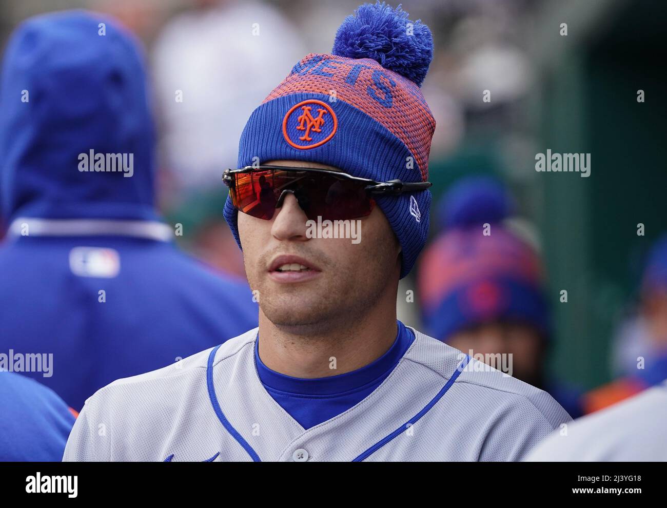 Washington, États-Unis. 10th avril 2022. WASHINGTON, DC - AVRIL 10 : le nouveau joueur du centre des mets de New York Brandon Nimmo (9) vêtu du froid lors d'un match de MLB entre les nationaux de Washington et les mets de New York, le 10 avril 2022, à Nationals Park, à Washington, CC. (Photo de Tony Quinn/SipaUSA) crédit: SIPA USA/Alay Live News Banque D'Images